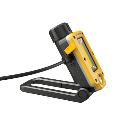 Nitecore NWL20 charging port