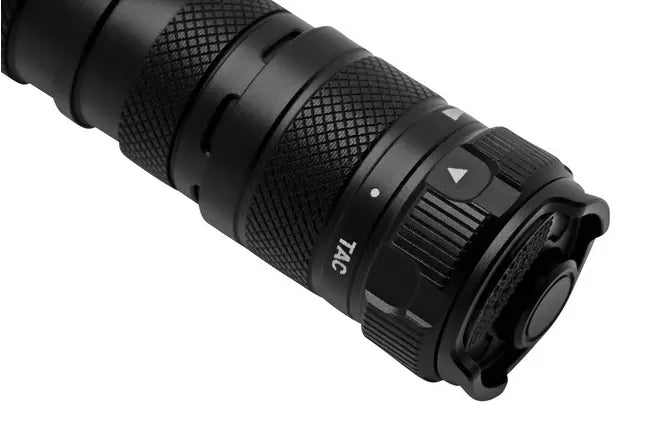 Nitecore SRT7i